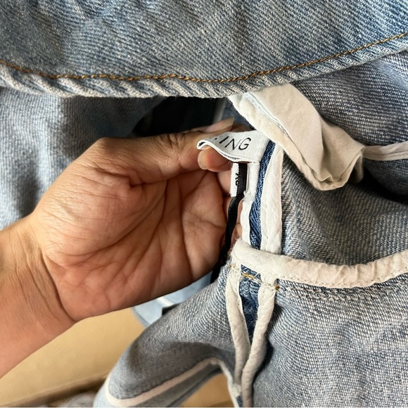 J.ing denim mini dress size xs light wash nwt - Picture 6 of 7